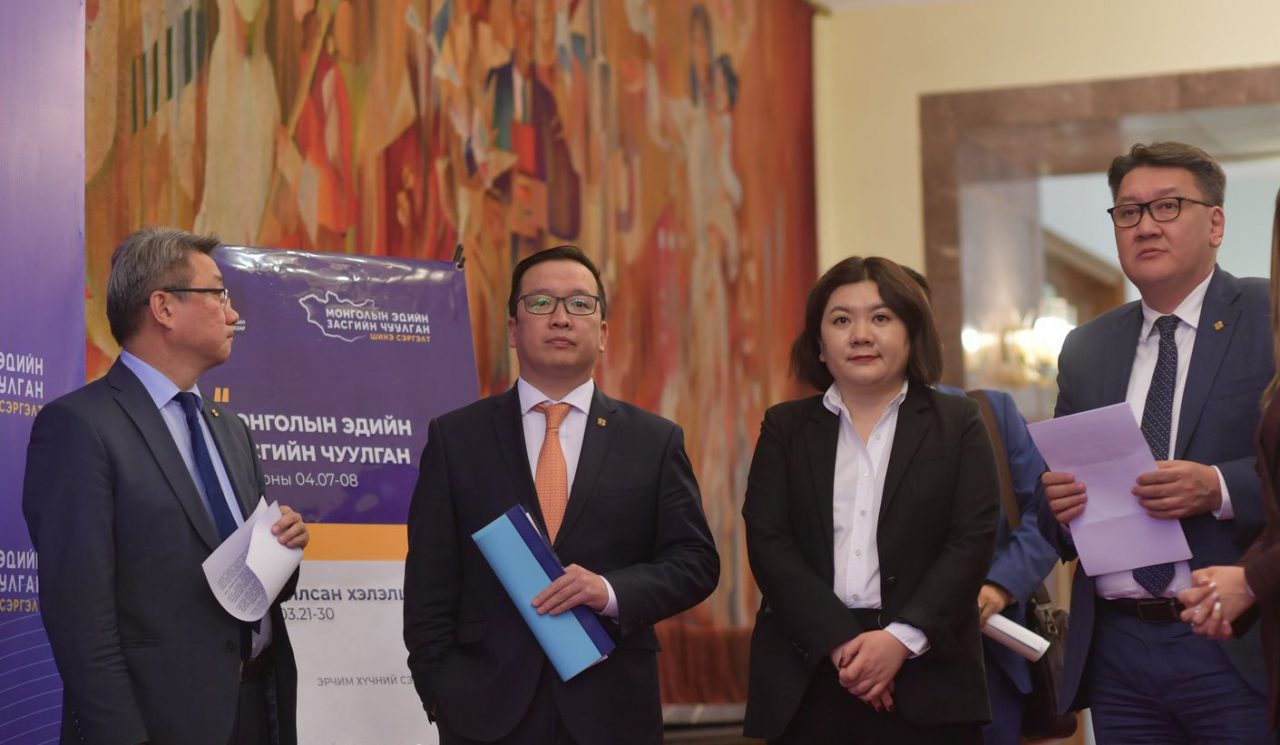 010-1280x745.jpg