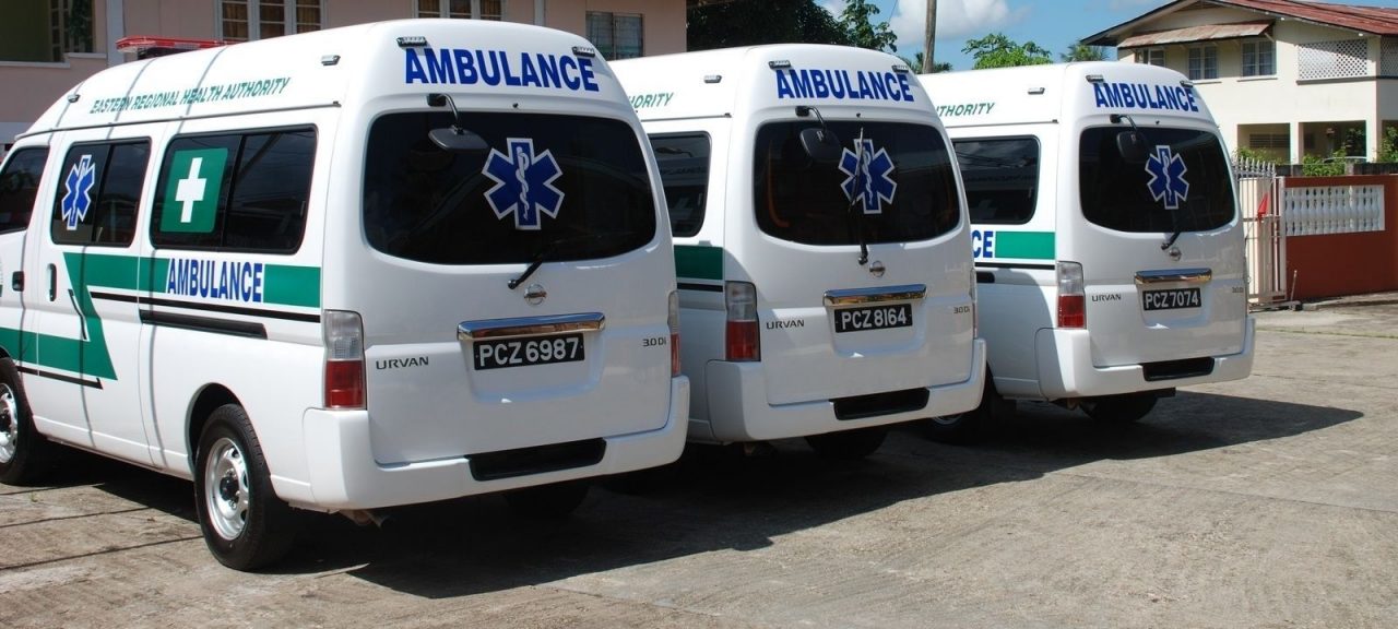 72be5e_6-ambulances_x974-1280x576.jpg