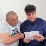 Казахстаны контент бүтээгч Нұргелді Кердешов монгол дээлтэй бичлэг оруулжээ