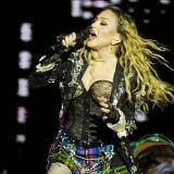 Бразилд зохион байгуулсан Мадоннагийн үнэ төлбөргүй тоглолтыг 1.6 сая хүн үзжээ