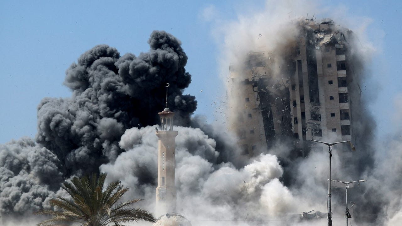 idf-string-of-attacks-on-gaza-city-high-rises-continues-on-way-to-full-invasion