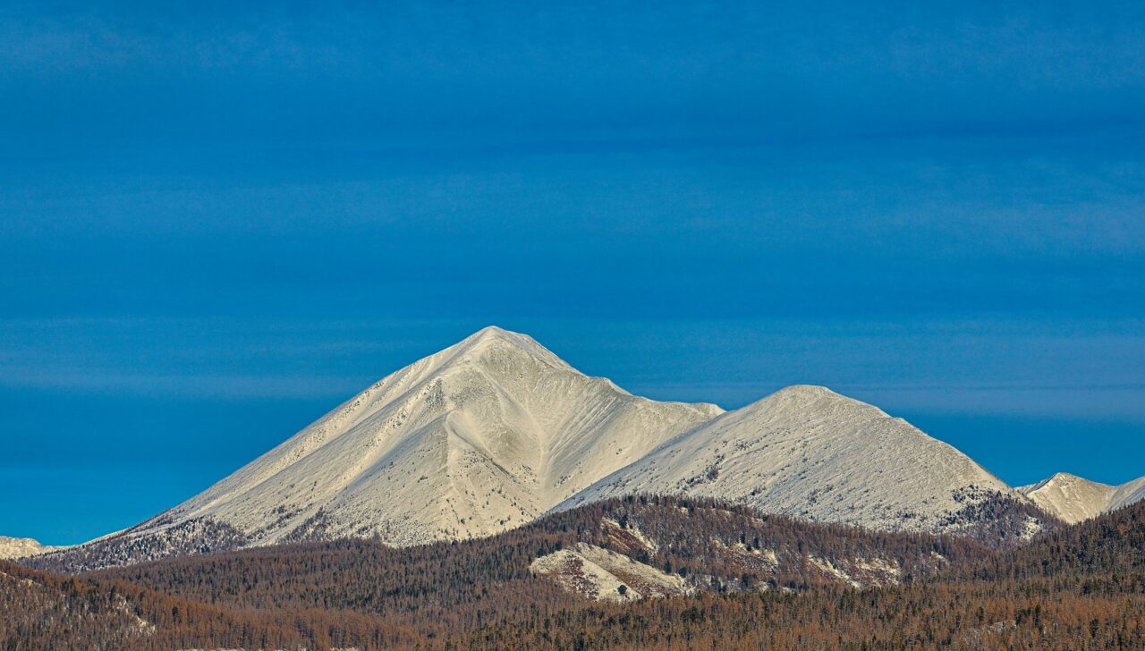 Маргааш Архангай, Булган, Хөвсгөл, Өвөрхангайн уулархаг нутгаар цас орж зам даваанд халтиргаа гулгаа үүсэхийг анхаарууллаа Маргааш Архангай, Булган, Хөвсгөл, Өвөрхангайн уулархаг нутгаар цас орж зам даваанд халтиргаа гулгаа үүсэхийг анхаарууллаа